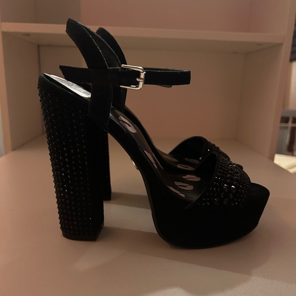 Juicy Couture Heels